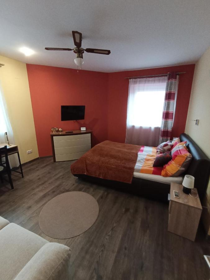 Borostyan Apartmanhaz Mórahalom 외부 사진