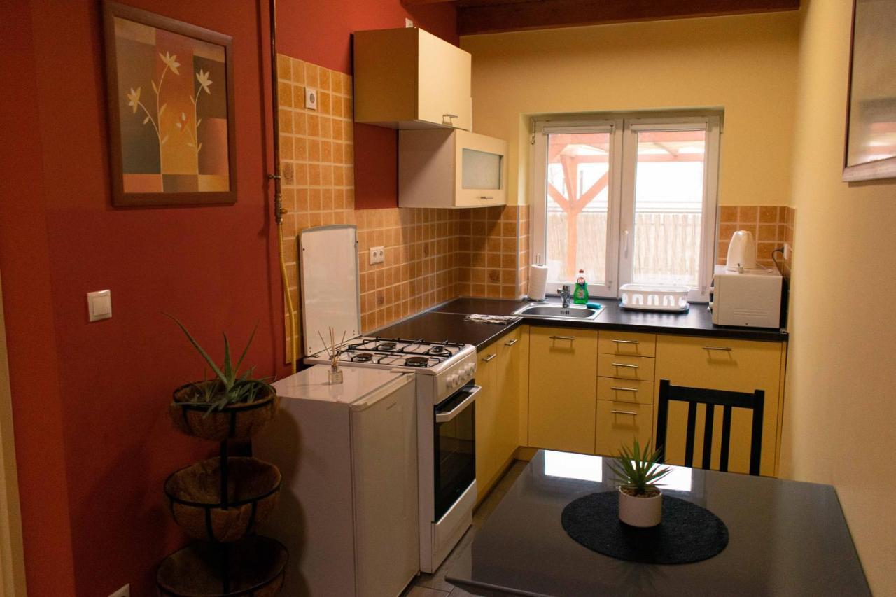 Borostyan Apartmanhaz Mórahalom 외부 사진