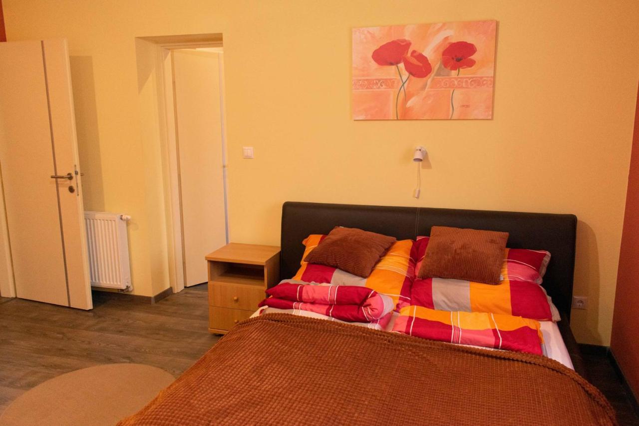 Borostyan Apartmanhaz Mórahalom 외부 사진